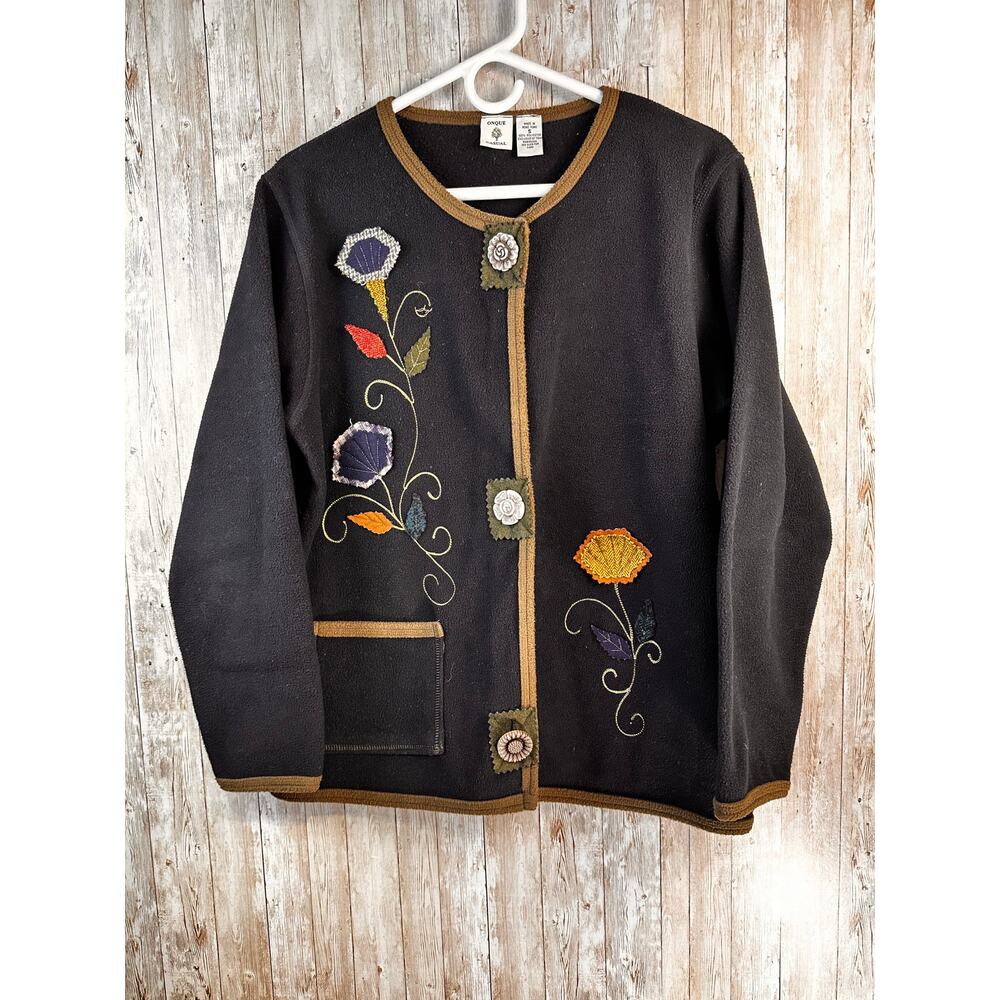 ONQUE Fleece Jacket Womens S‎ Black Olive Trim Floral Applique Wearable Art Coat